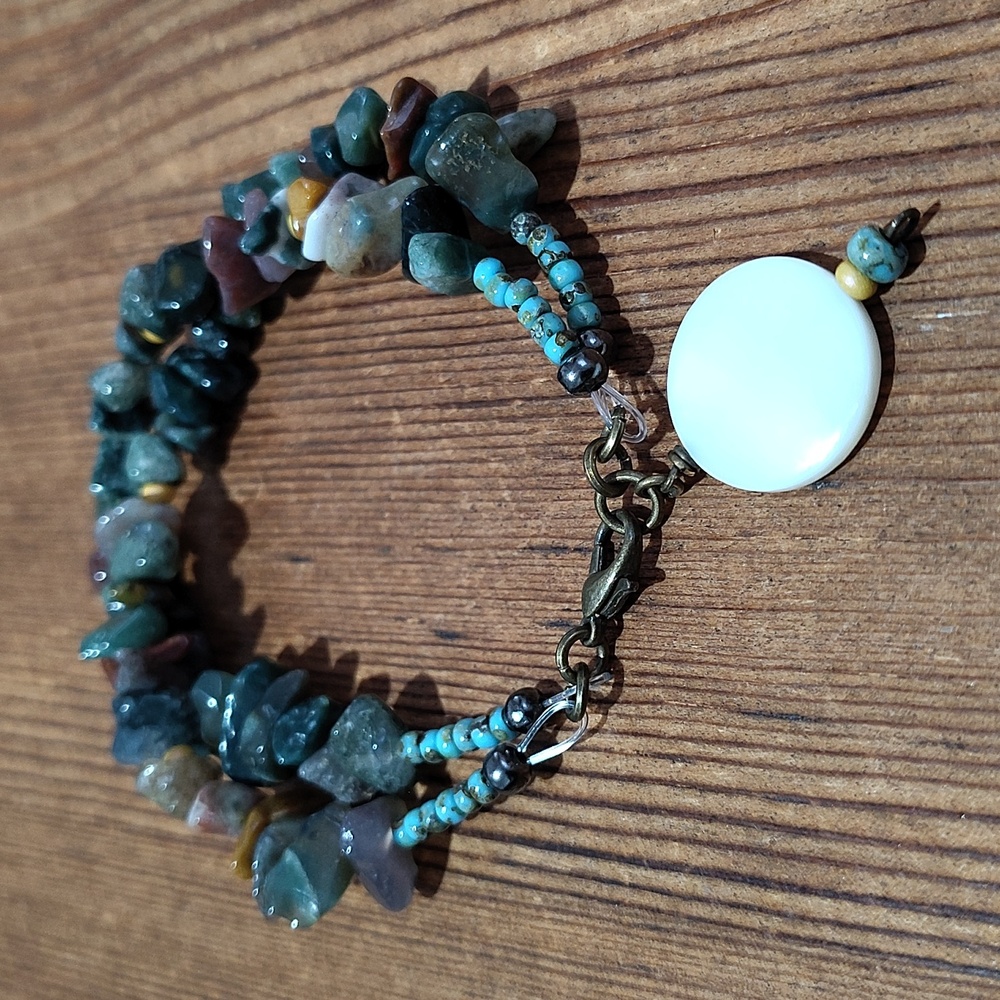 Natural Stone Beaded Bracelet with Mother Pearl Shell Charm,  Handmade - Picture 3 of 6